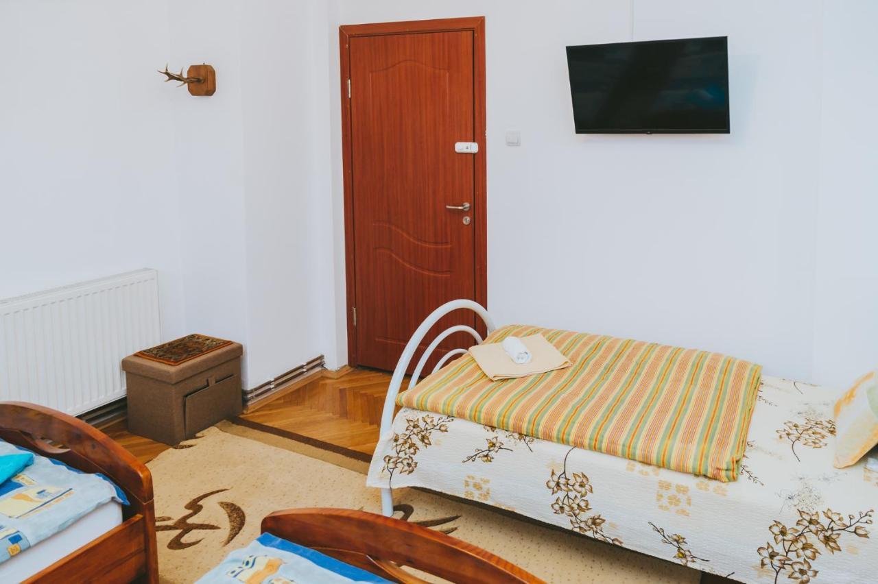 ホテル Casa Vinco Vici トゥルダ エクステリア 写真