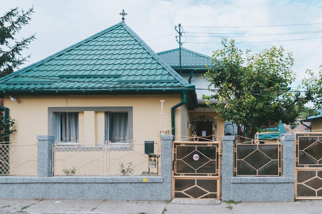 ホテル Casa Vinco Vici トゥルダ エクステリア 写真