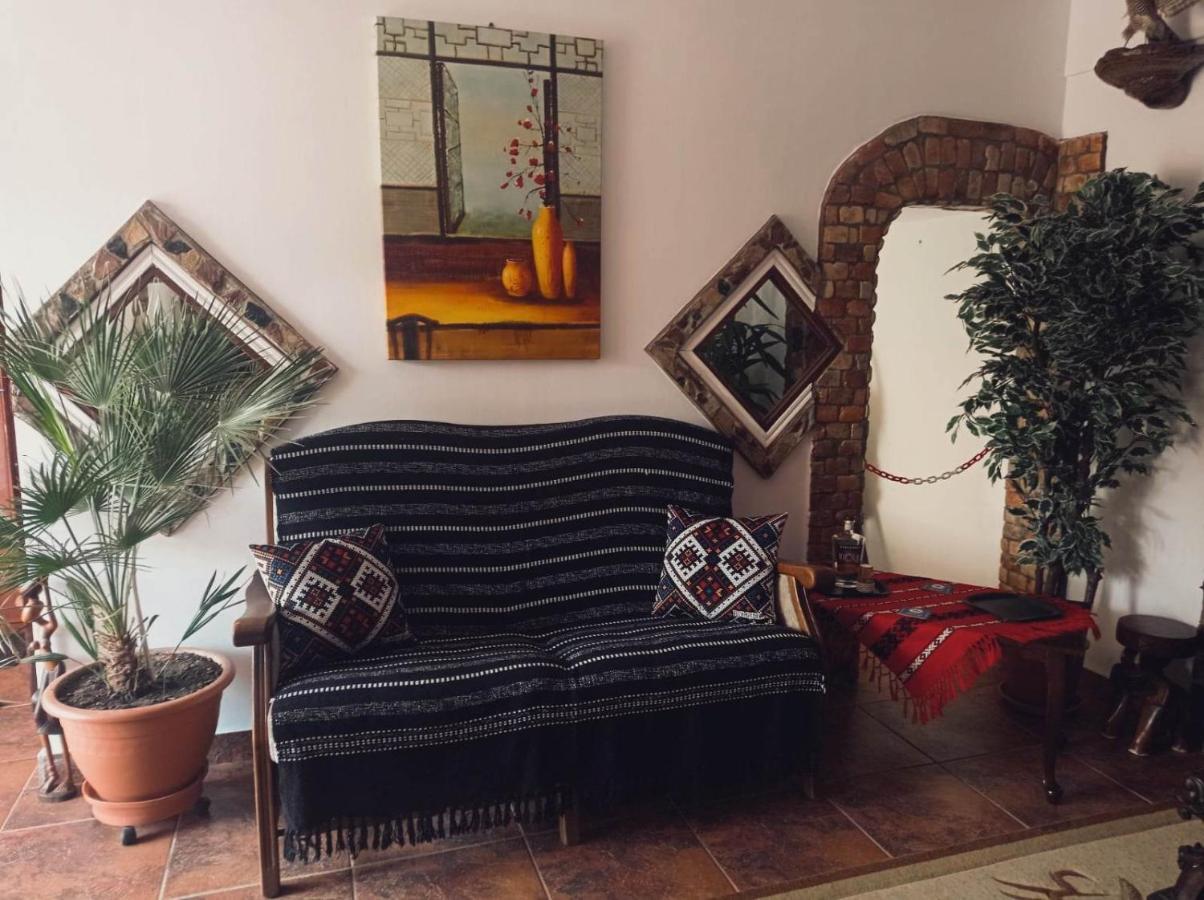 ホテル Casa Vinco Vici トゥルダ エクステリア 写真